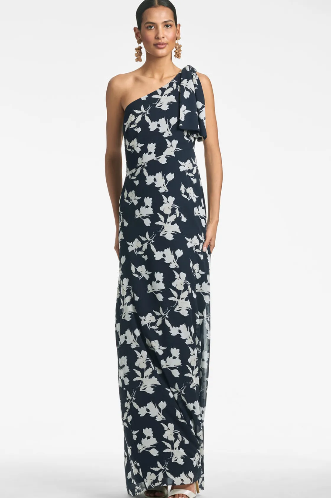 Sachin & Babi Chelsea Gown - Navy Venetia Petal Fashion