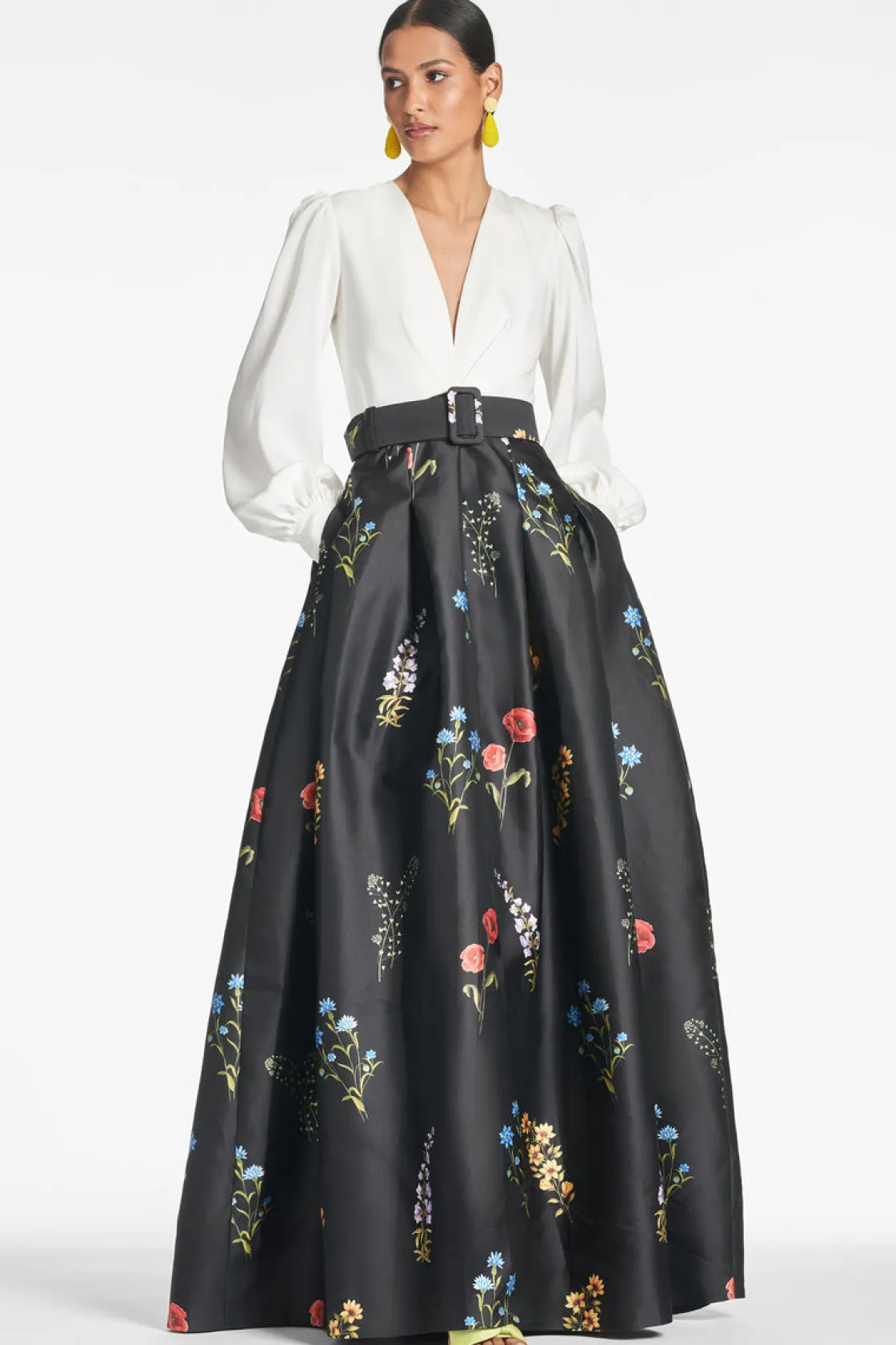 Sachin & Babi Zoe Gown - Off White/Noir Bouquet Off White/Noir Bouquet Online